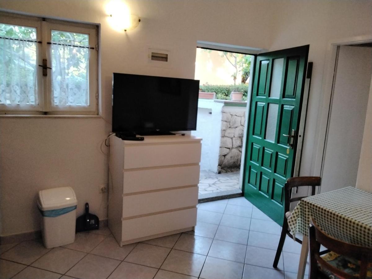 Apartmani Erceg Jadrija Exteriör bild