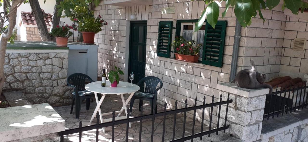 Apartmani Erceg Jadrija Exteriör bild