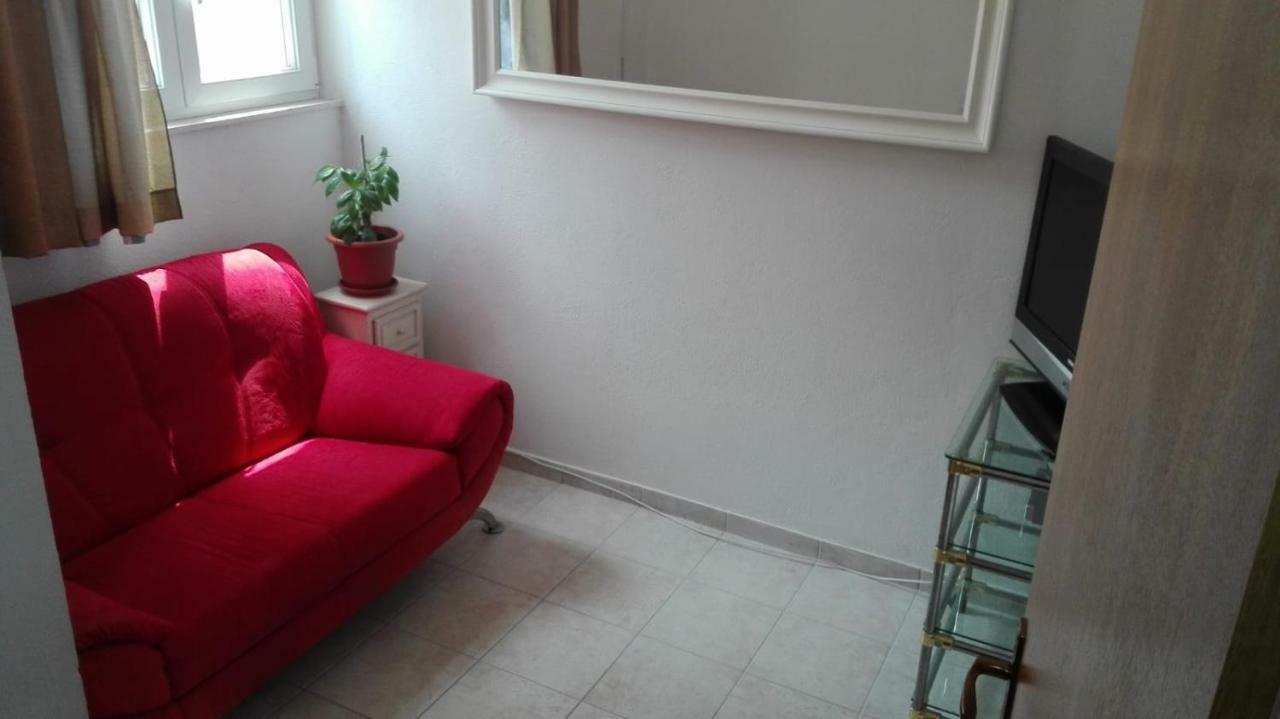 Apartmani Erceg Jadrija Exteriör bild