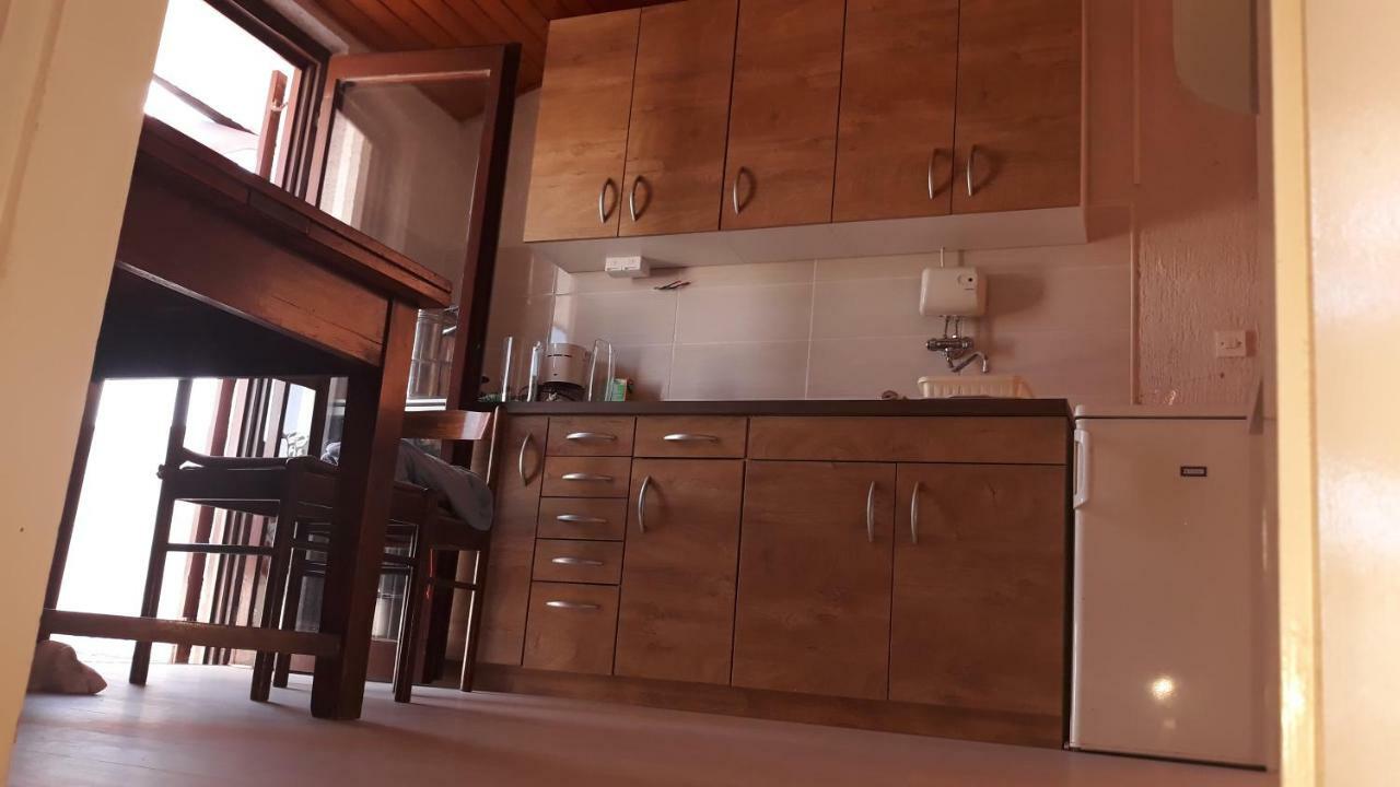 Apartmani Erceg Jadrija Exteriör bild